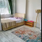 Ahmet Teacher Villa 2 Panzió 3*