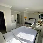 Ahmet Teacher Villa 2 3*