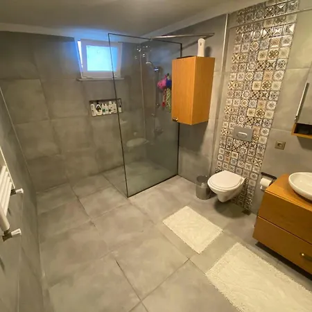 Ahmet Teacher Hotel, 6 Minutes From The Airport 3* Tasoluk